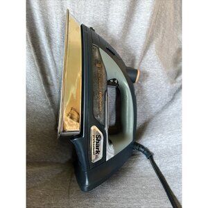 Shark GI505 Ultimate Professional Iron 9.5" Soleplate 1800W Self Cleaning Steam
